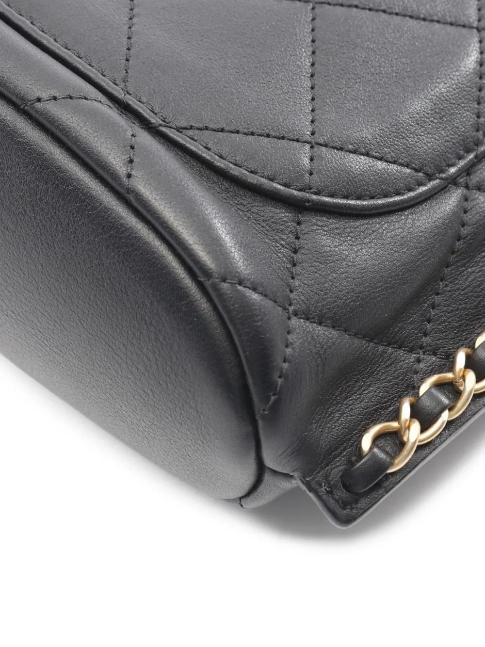 Pre-OwnedCHANEL Pre-Owned2021-2022 matelasse-quilting leather chain bag