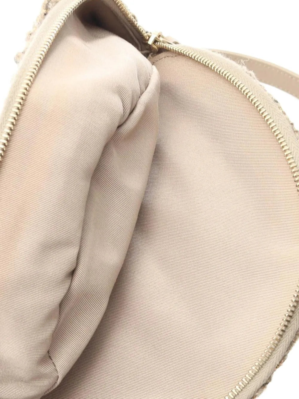 Pre-OwnedCHANEL Pre-Owned2019 matelasse backpack
