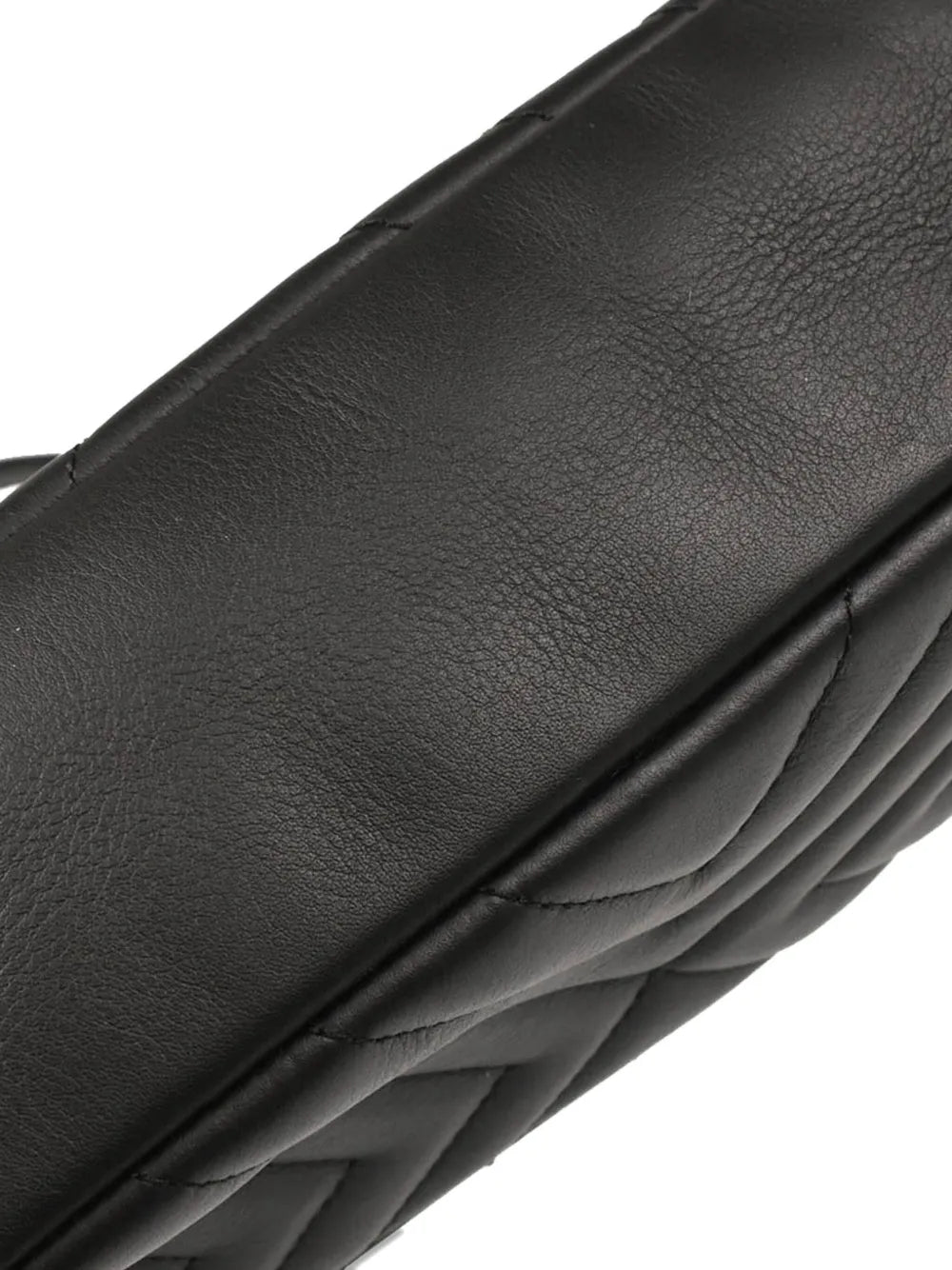 Pre-OwnedCHANEL Pre-Owned2017 small Diagonal Chevron camera bag