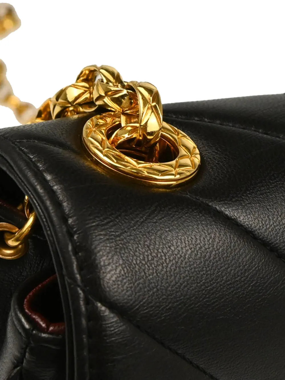 Pre-OwnedCHANEL Pre-Owned1992 chevron-quilting shoulder bag