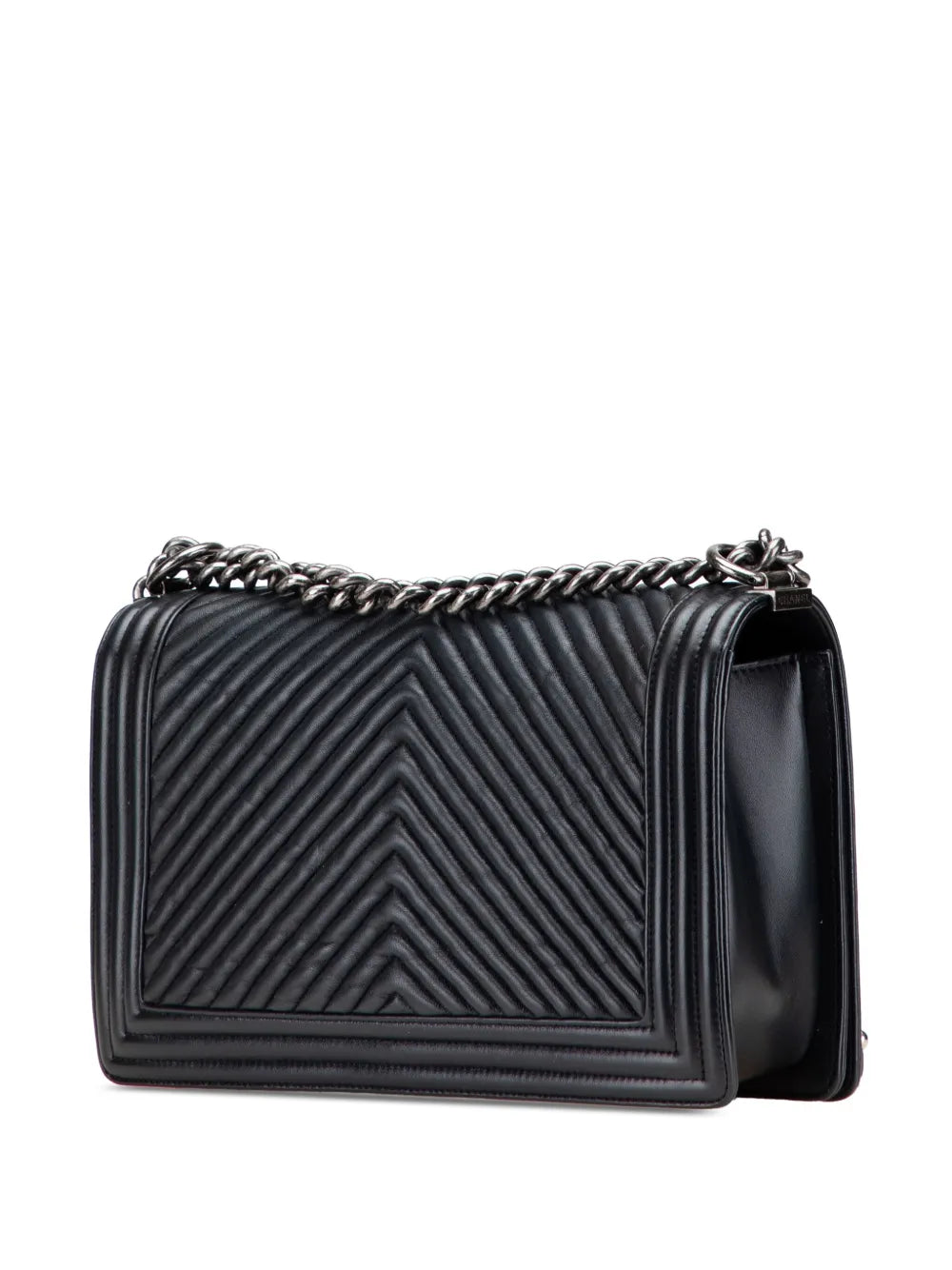 Pre-OwnedCHANEL Pre-Owned2014-2015 Medium Chevron Wrinkled Lambskin Boy Flap crossbody bag