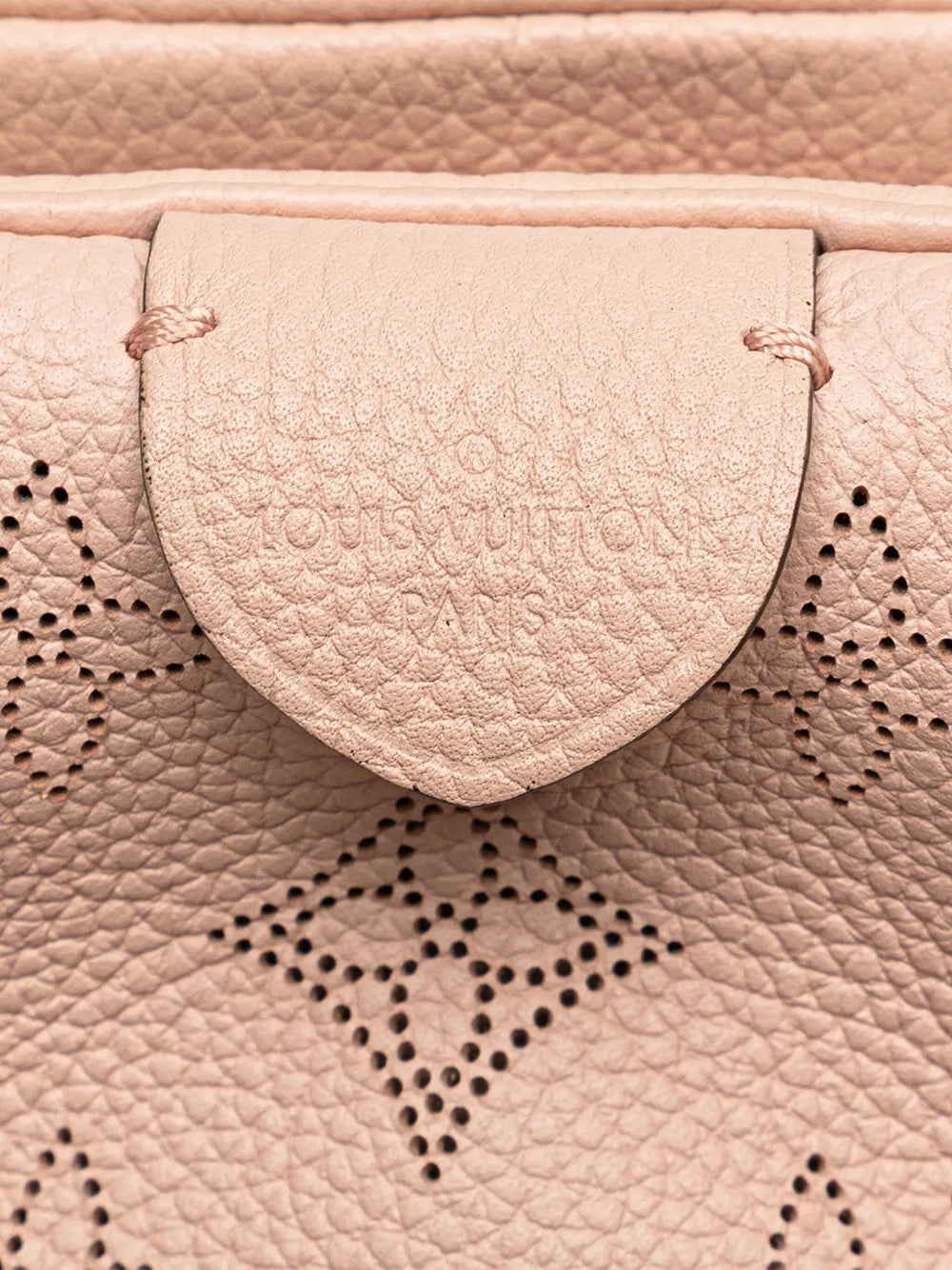 Pre-OwnedLouis Vuitton Pre-Owned2020 Monogram Mahina Scala Mini Pouch crossbody bag