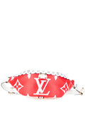 Pre-OwnedLouis Vuitton Pre-Owned2019 Monogram Giant Bumbag belt bag