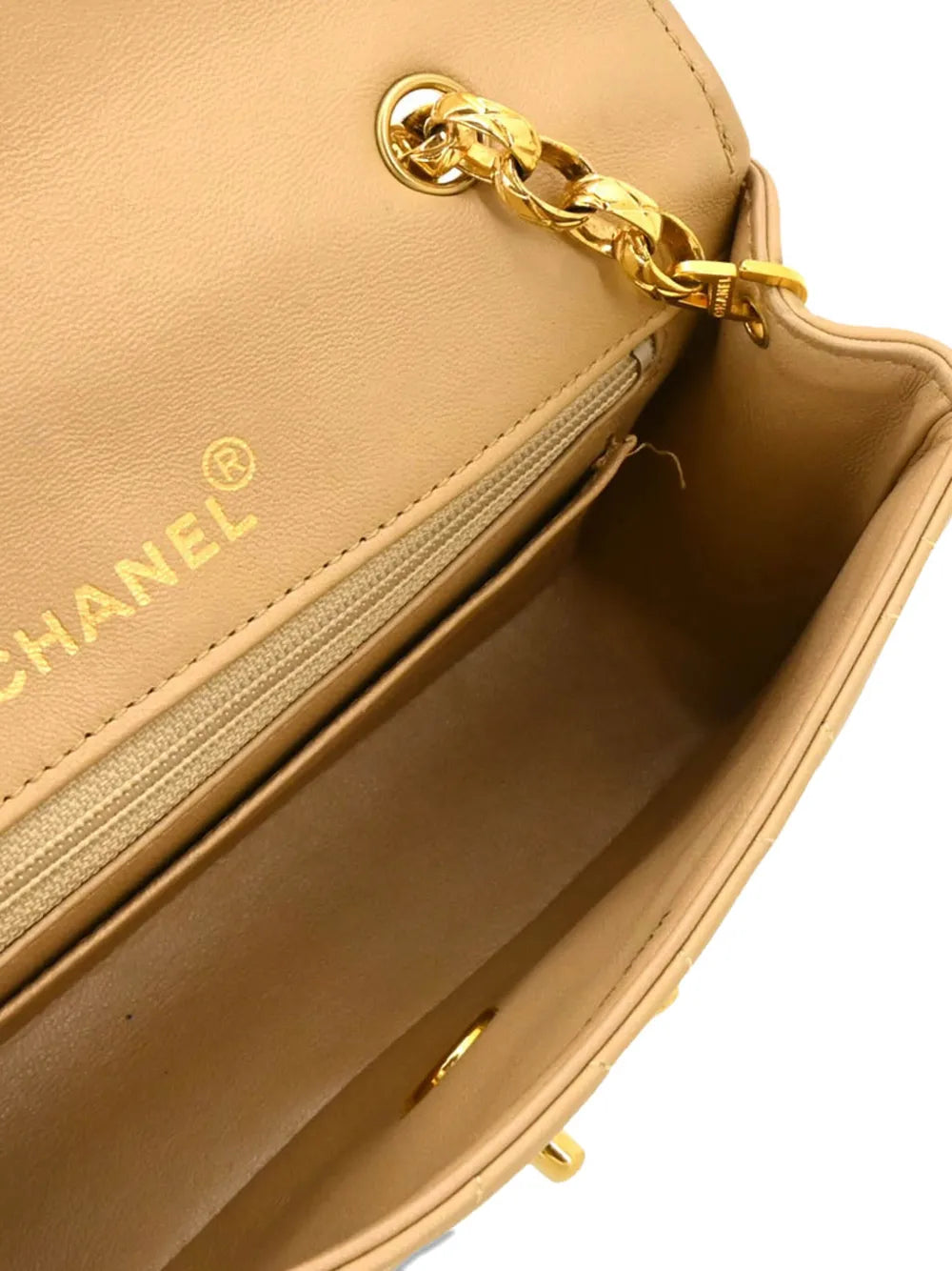 Pre-OwnedCHANEL Pre-Owned1990 matelassshoulder bag