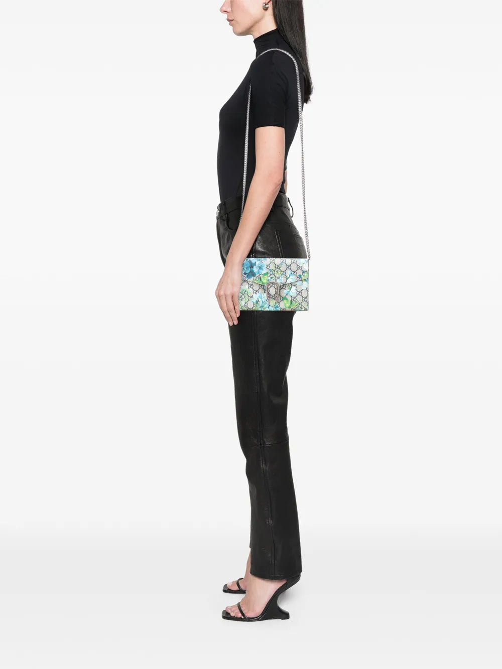 Pre-OwnedGucci Pre-Owned2016-2025 GG Supreme Dionysus Blooms Chain Wallet crossbody bag