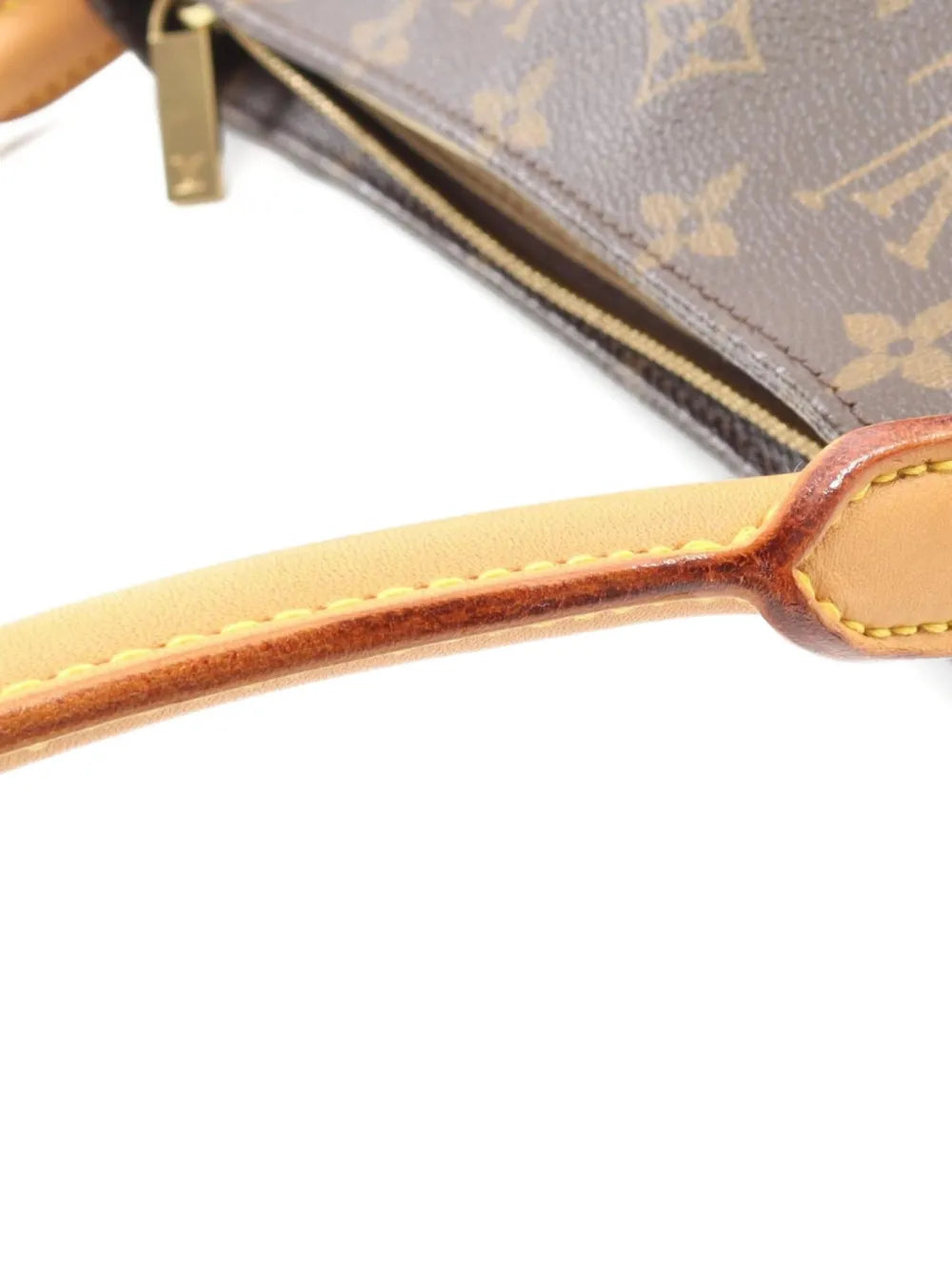 Pre-OwnedLouis Vuitton Pre-Owned2004 Looping MM monogram shoulder bag
