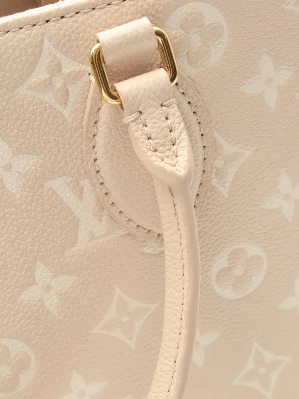 Pre-OwnedLouis Vuitton Pre-Owned2021 On The Go MM monogram empreinte handbag