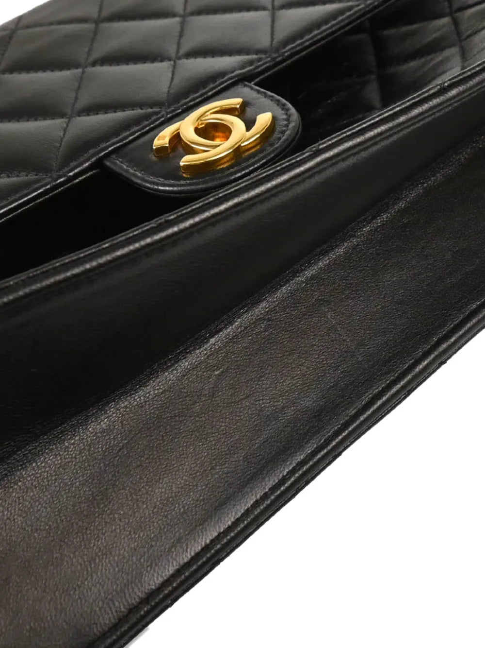 Pre-OwnedCHANEL Pre-Owned2000 medium Turnlock shoulder bag