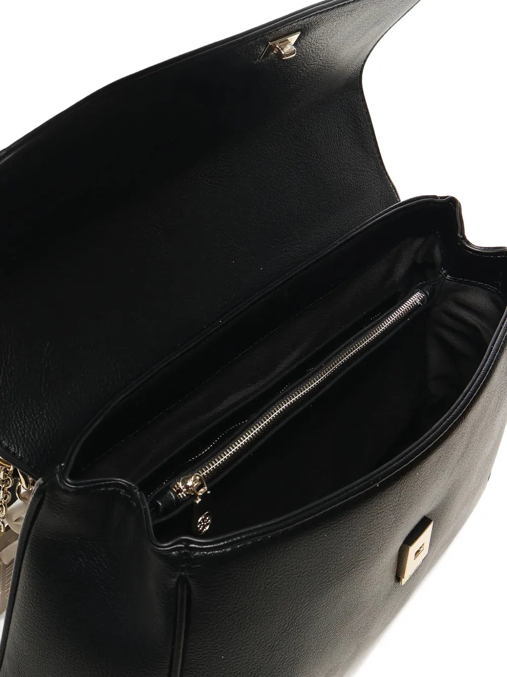 V?3chain-accented flap shoulder bag