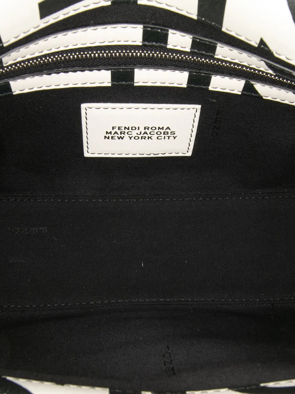 Pre-OwnedFendi Pre-Owned2000-2010 Marc Jacobs Nappa Vitello King Logo Print Baguette satchel