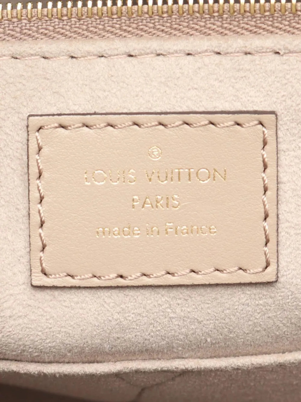 Pre-OwnedLouis Vuitton Pre-Owned2021 On-the-go MM shoulder bag