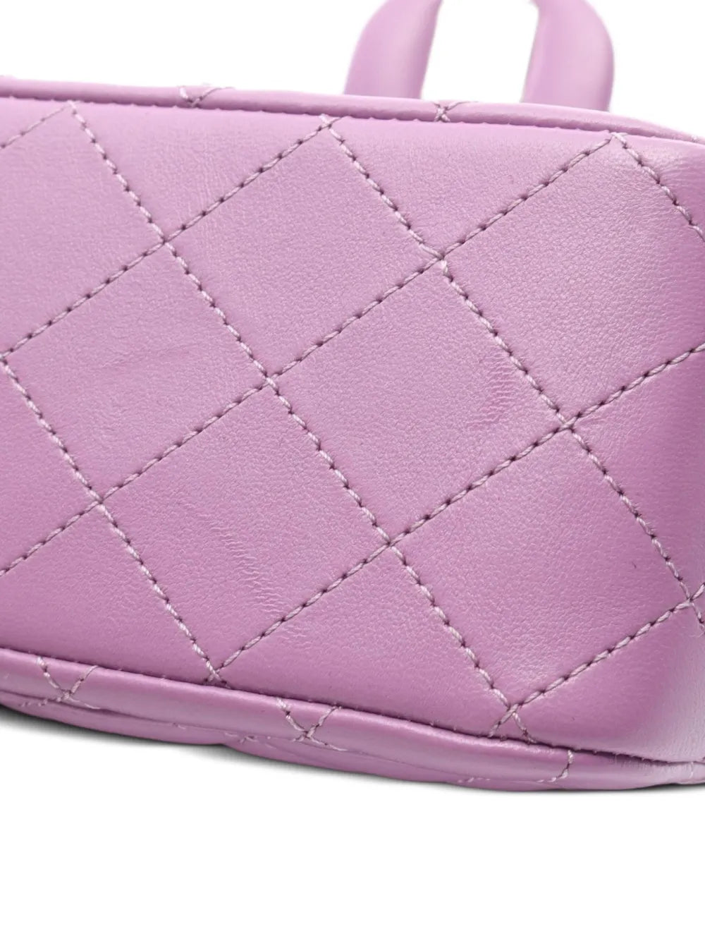 Pre-OwnedCHANEL Pre-Owned2020-2021 mini Matelasse shoulder bag