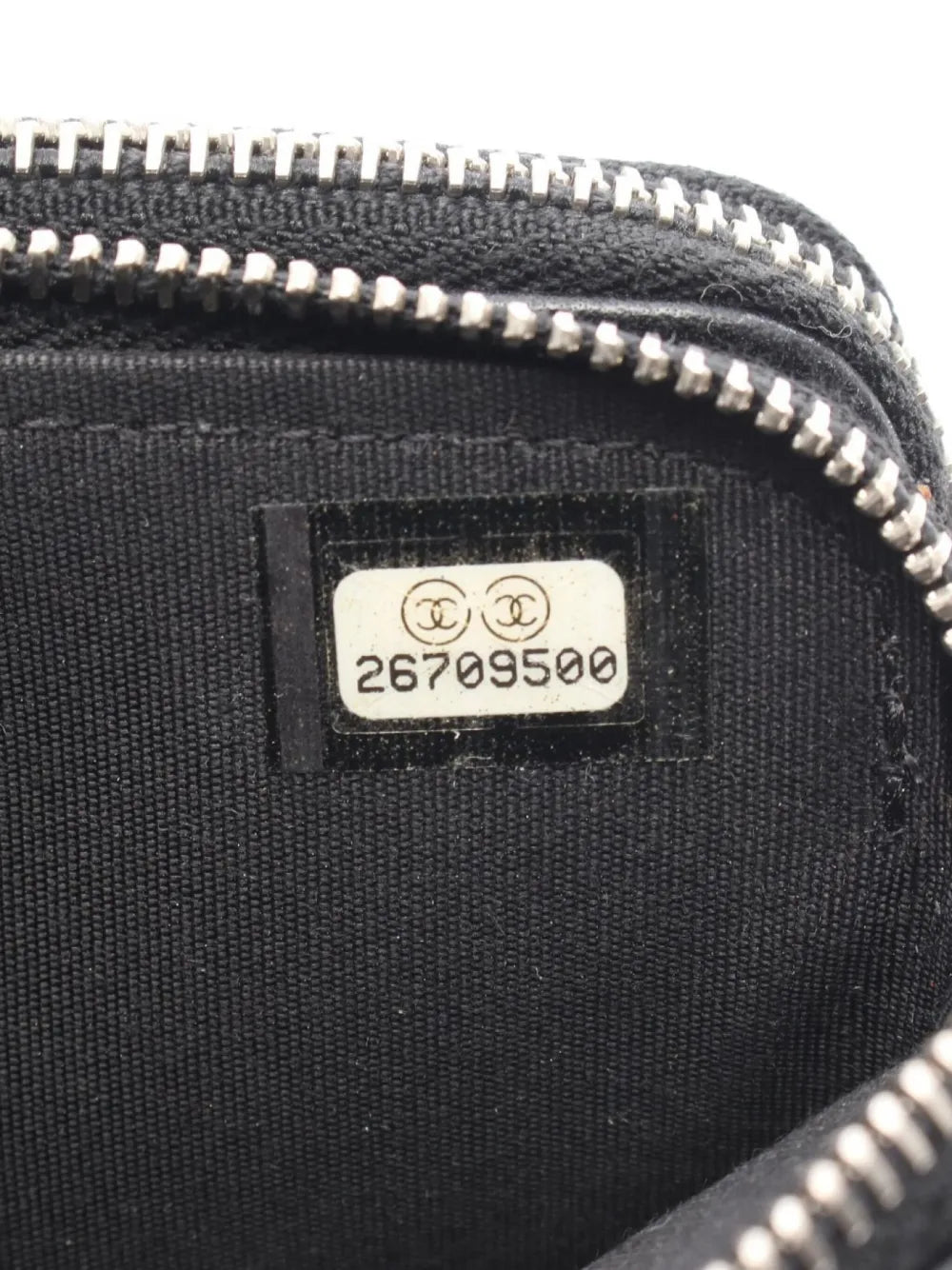 Pre-OwnedCHANEL Pre-Owned2018-2019 W-Zip chain wallet
