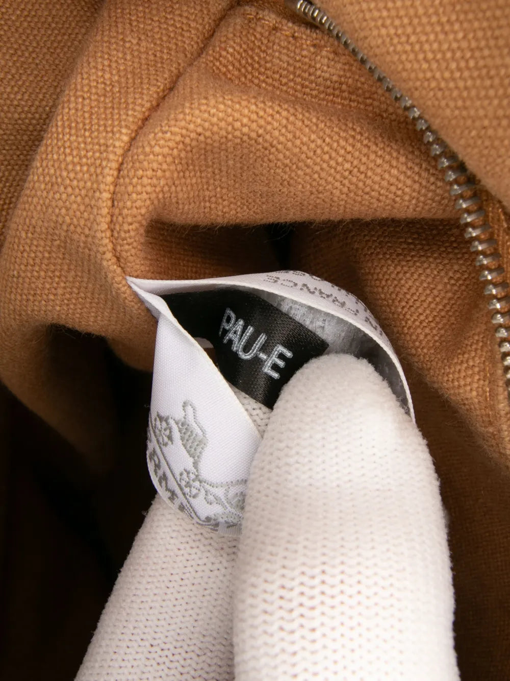 Pre-OwnedHerm??re-Owned1990-2010 Woven Straw Saxo MM bucket bag