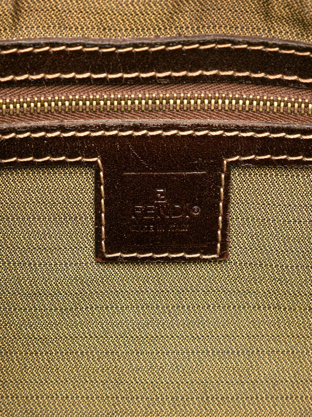 Pre-OwnedFendi Pre-Owned2000-2010 Zucca Canvas Push Lock Box handbag