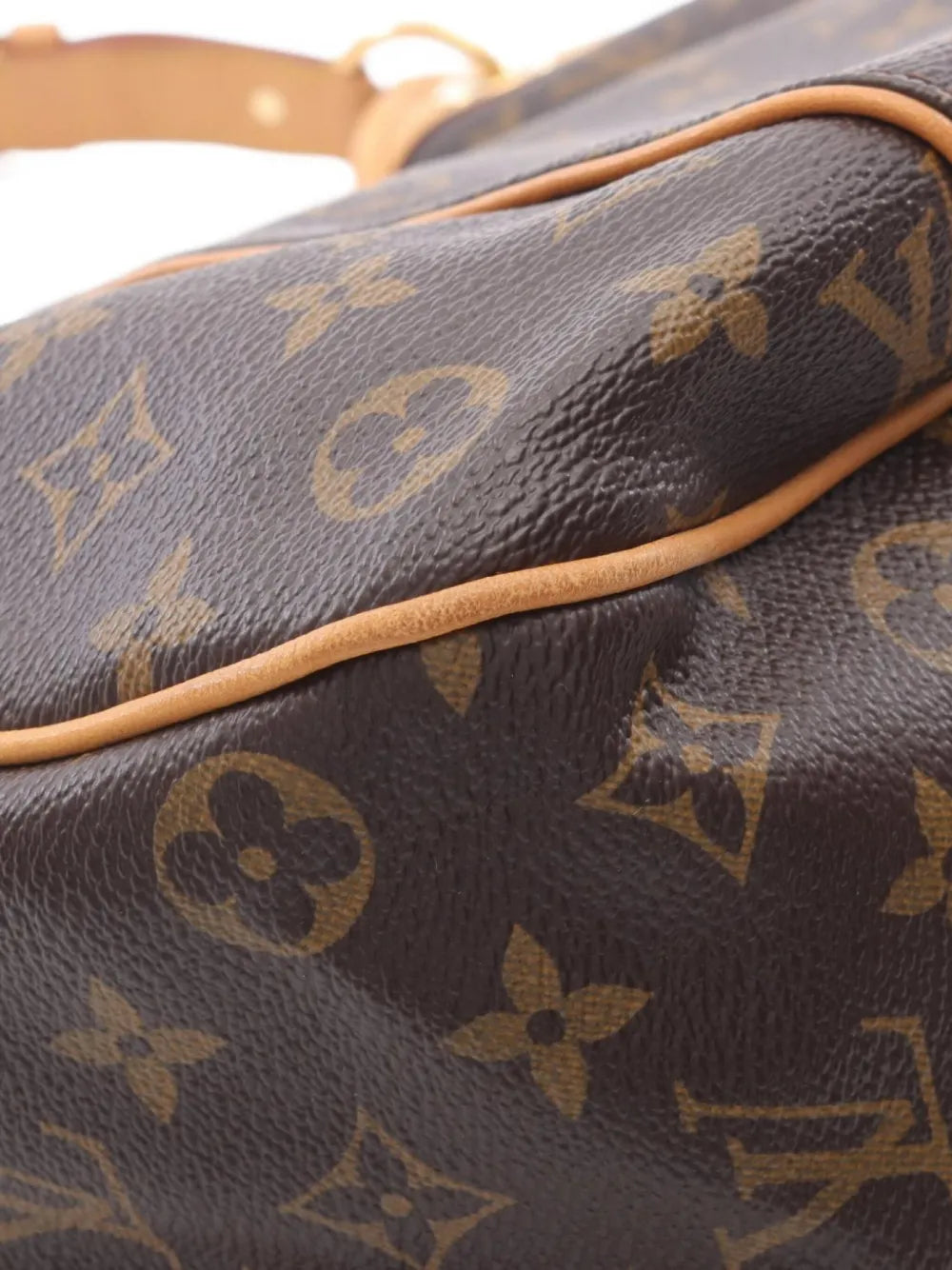 Pre-OwnedLouis Vuitton Pre-Owned2010 Galliera PM tote bag