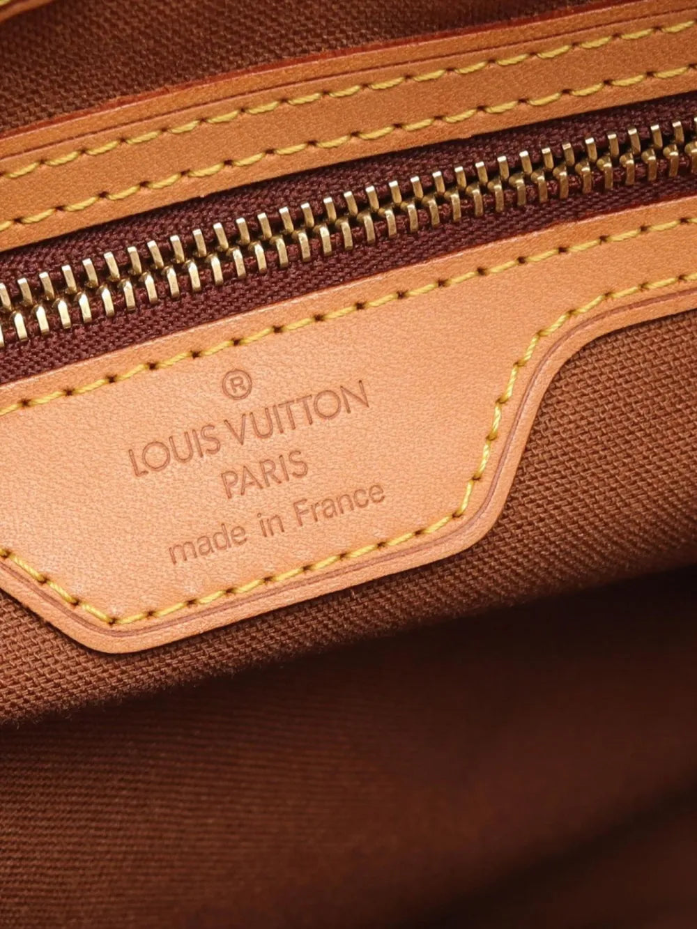 Pre-OwnedLouis Vuitton Pre-Owned2002 Vivian GM monogram-canvas tote bag
