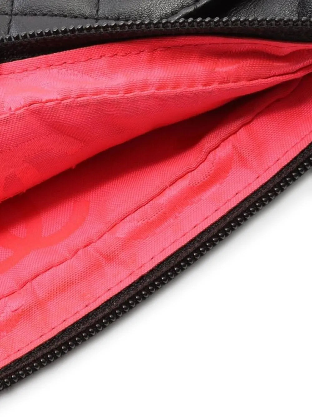Pre-OwnedCHANEL Pre-Owned2003-2004 quilted Cambon line handbag