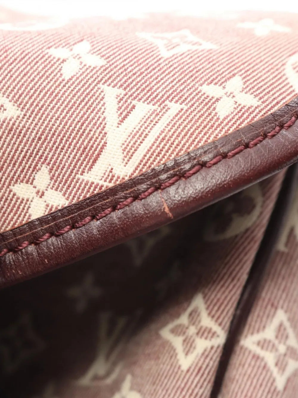 Pre-OwnedLouis Vuitton Pre-Owned2012 Saumur PM monogram shoulder bag