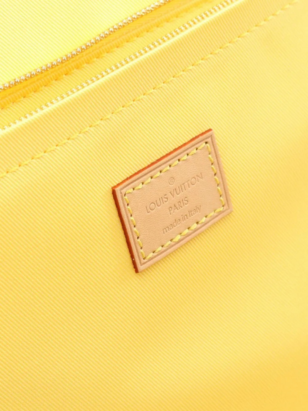 Pre-OwnedLouis Vuitton Pre-Owned2021 monogram top-handle handbag