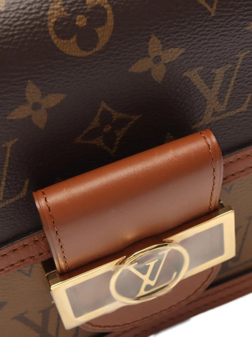 Pre-OwnedLouis Vuitton Pre-Owned2021 mini Dauphine shoulder bag
