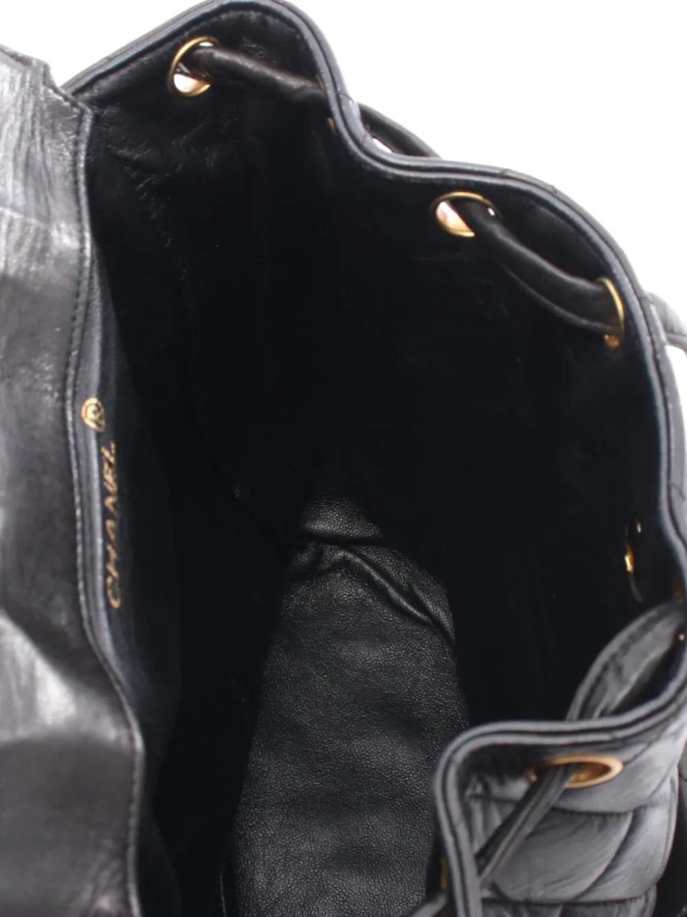 Pre-OwnedCHANEL Pre-Owned2010s quilted lambskin backpack
