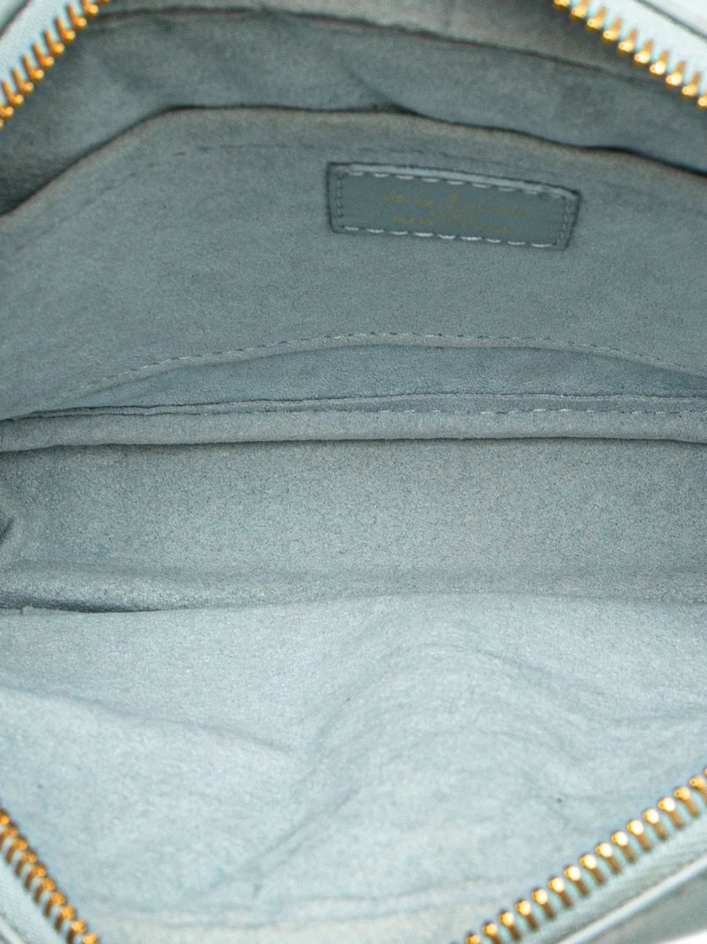 Pre-OwnedLouis Vuitton Pre-Owned2019 New Wave Camera Bag crossbody bag