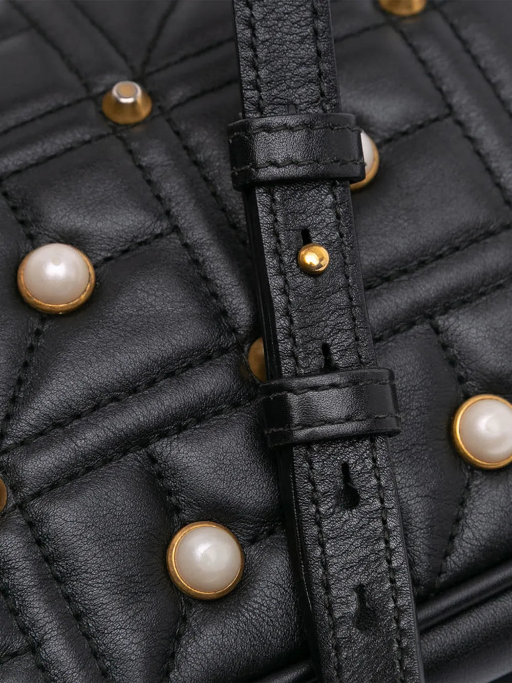 Pre-OwnedGucci Pre-Owned2016-2025 Small GG Marmont Matelasse Leather Pearl Studded crossbody bag