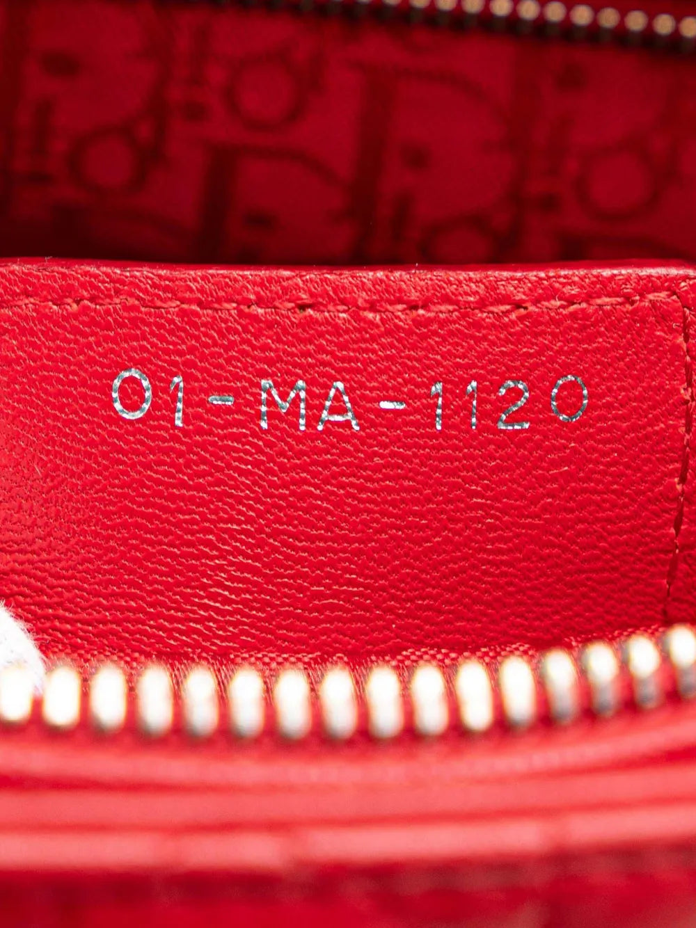 Pre-OwnedChristian Dior Pre-Owned2010 Large Lambskin Cannage Lady Dior satchel