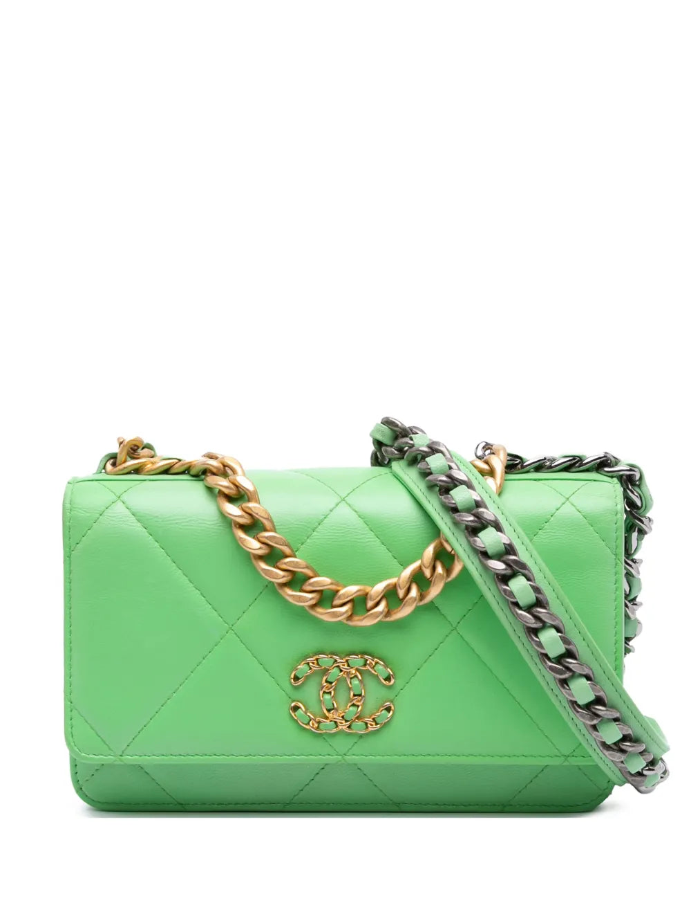 Pre-OwnedCHANEL Pre-Owned2020 Quilted Lambskin 19 Wallet on Chain satchel