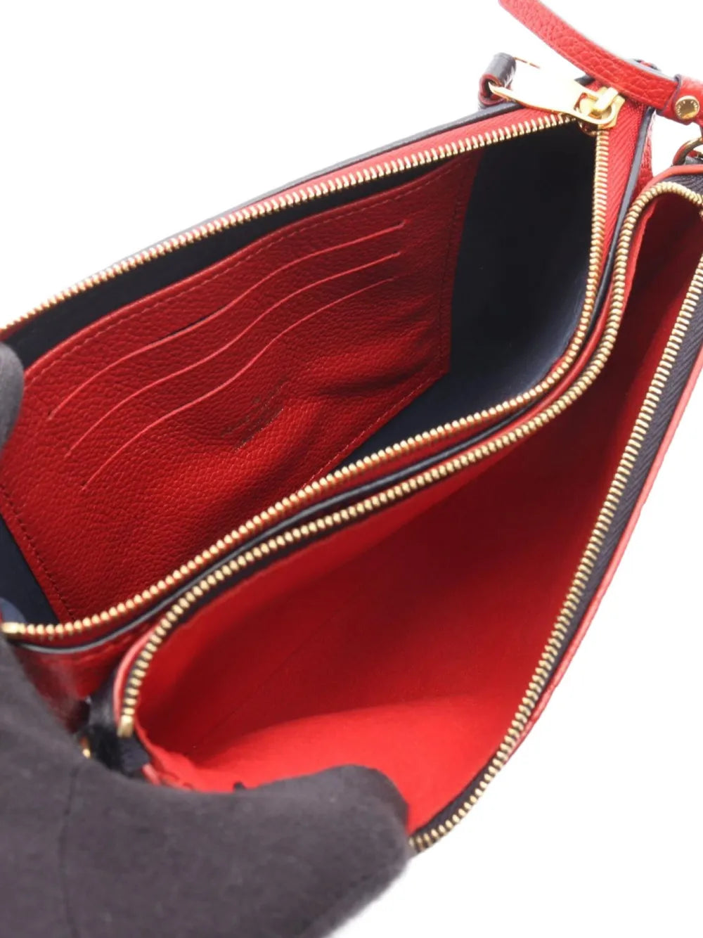 Pre-OwnedLouis Vuitton Pre-Owned2020 Monogram Empreinte double-zip shoulder bag