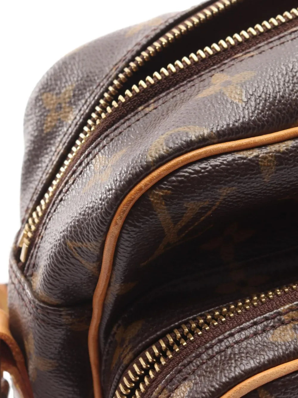 Pre-OwnedLouis Vuitton Pre-Owned2003 Nil monogram shoulder bag