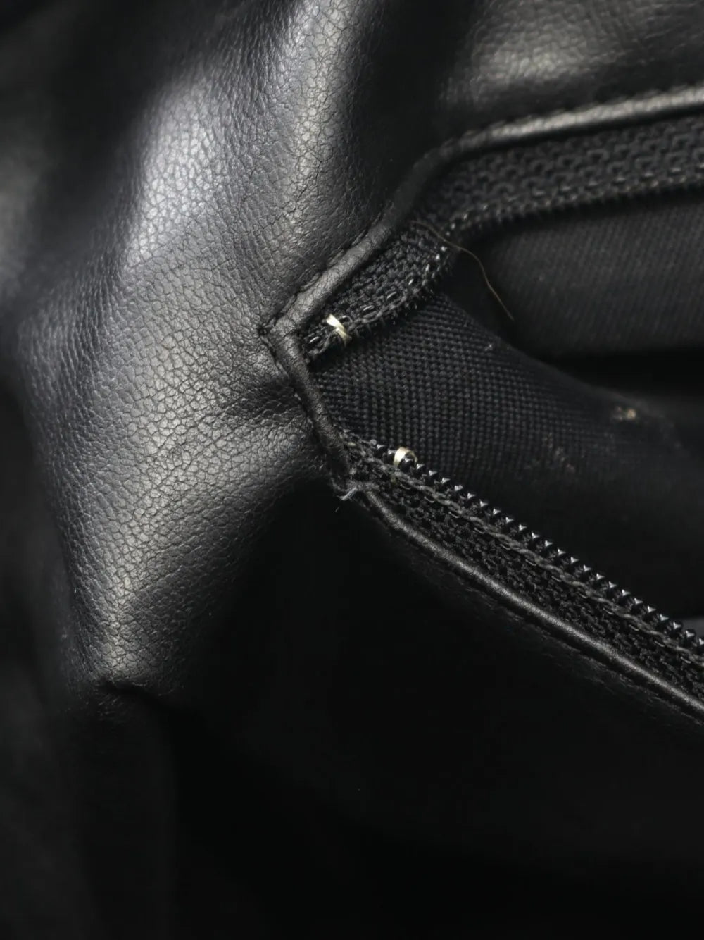 Pre-OwnedCHANEL Pre-Owned2000s Coco Mark tote bag