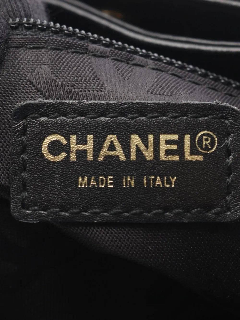 Pre-OwnedCHANEL Pre-Owned2002-2003 stitch detail handbag