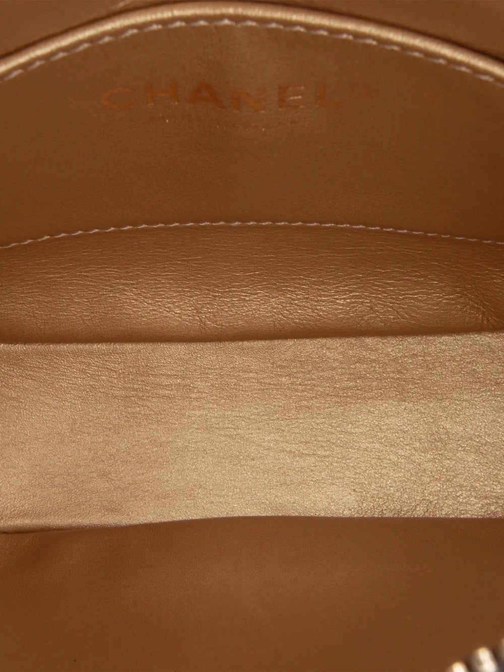 Pre-OwnedCHANEL Pre-Owned2019 CC Quilted Lambskin Coco Midnight Camera Bag crossbody bag