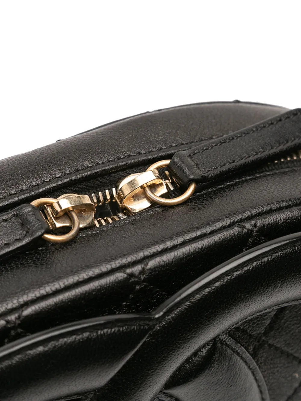 Pre-OwnedCHANEL Pre-Owned2019 CC Quilted Lambskin Coco Midnight Camera Bag crossbody bag