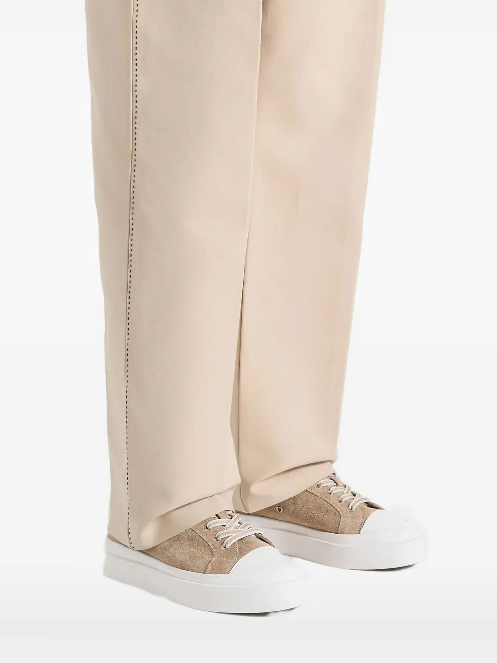 Mani e De Voir Vienna Contrast-Stitch Suede Sneakers