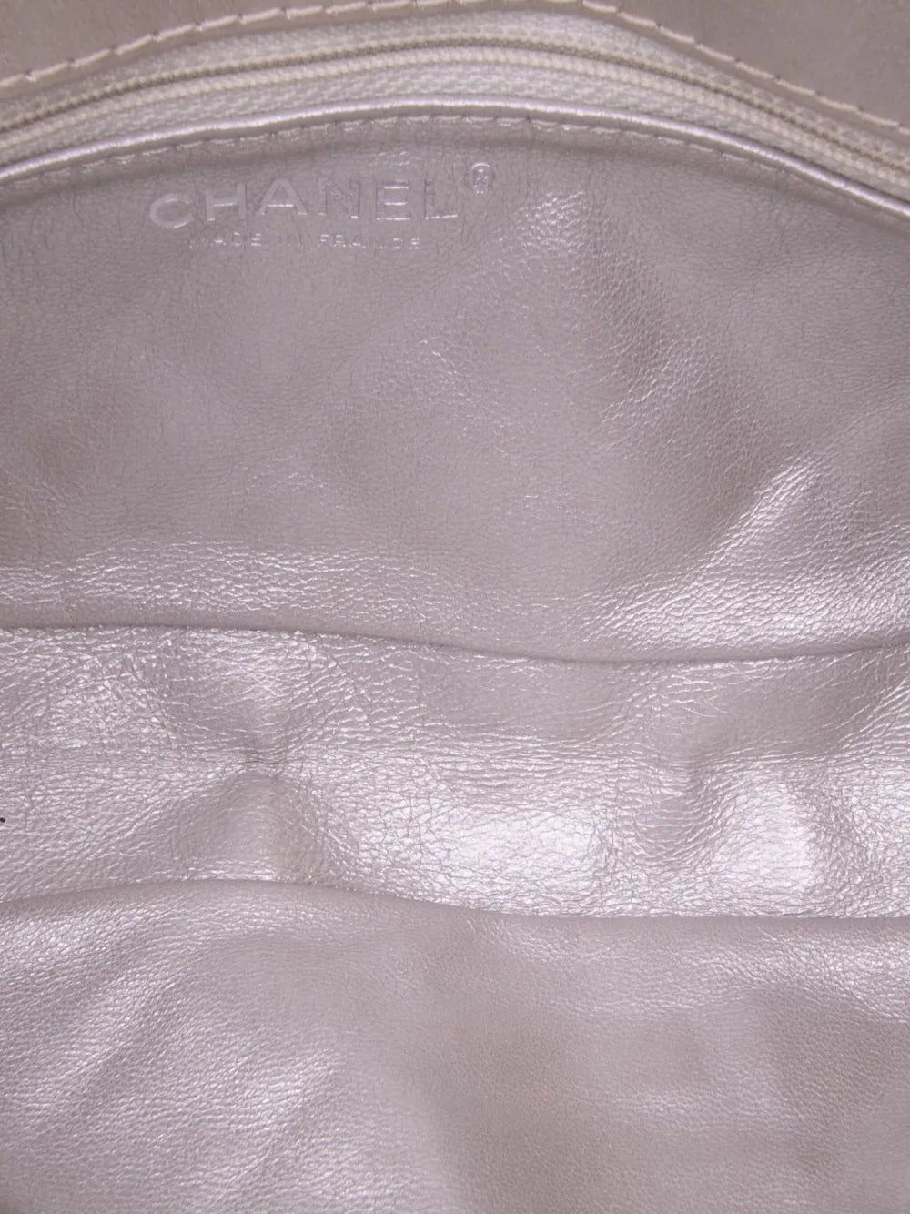 Pre-OwnedCHANEL Pre-Owned2008-2009 Reissue 2.55 Metallic Lambskin Clutch With Chain shoulder bag