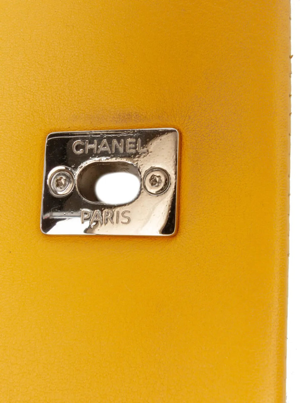 Pre-OwnedCHANEL Pre-Owned2018 Crumpled Calfskin Bi Quilted Full Flap crossbody bag