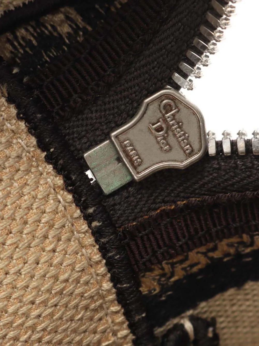Pre-OwnedChristian Dior Pre-Owned2021 Mizza Small Embroidered Canvas Diortravel Leopard Vanity Case satchel