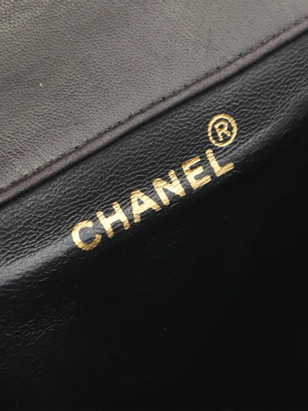 Pre-OwnedCHANEL Pre-Owned1994-1996 Quilted Lambskin Duma backpack