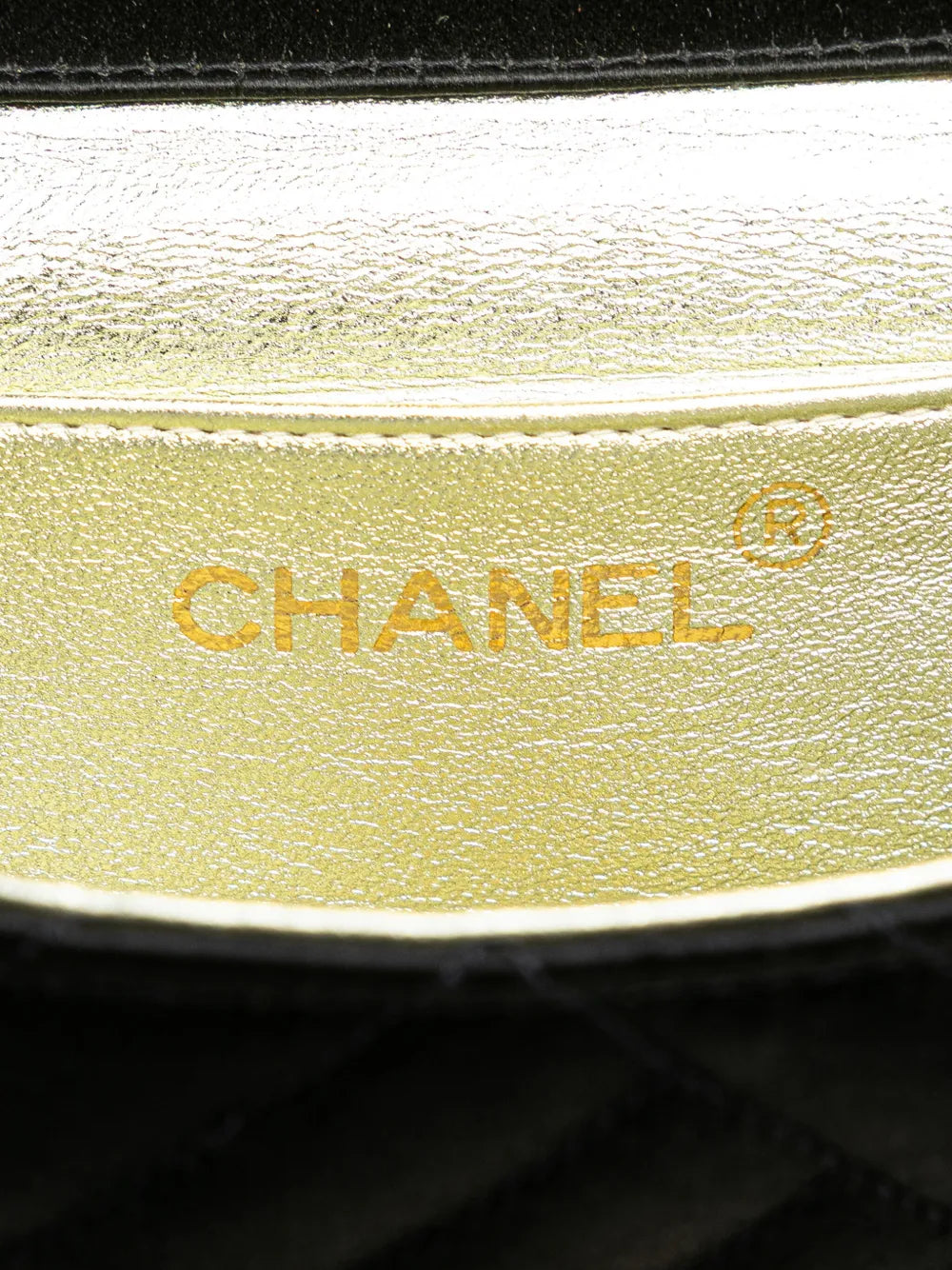 Pre-OwnedCHANEL Pre-Owned1994-1996 Mini Square Diagonal Quilted Satin Single Flap crossbody bag