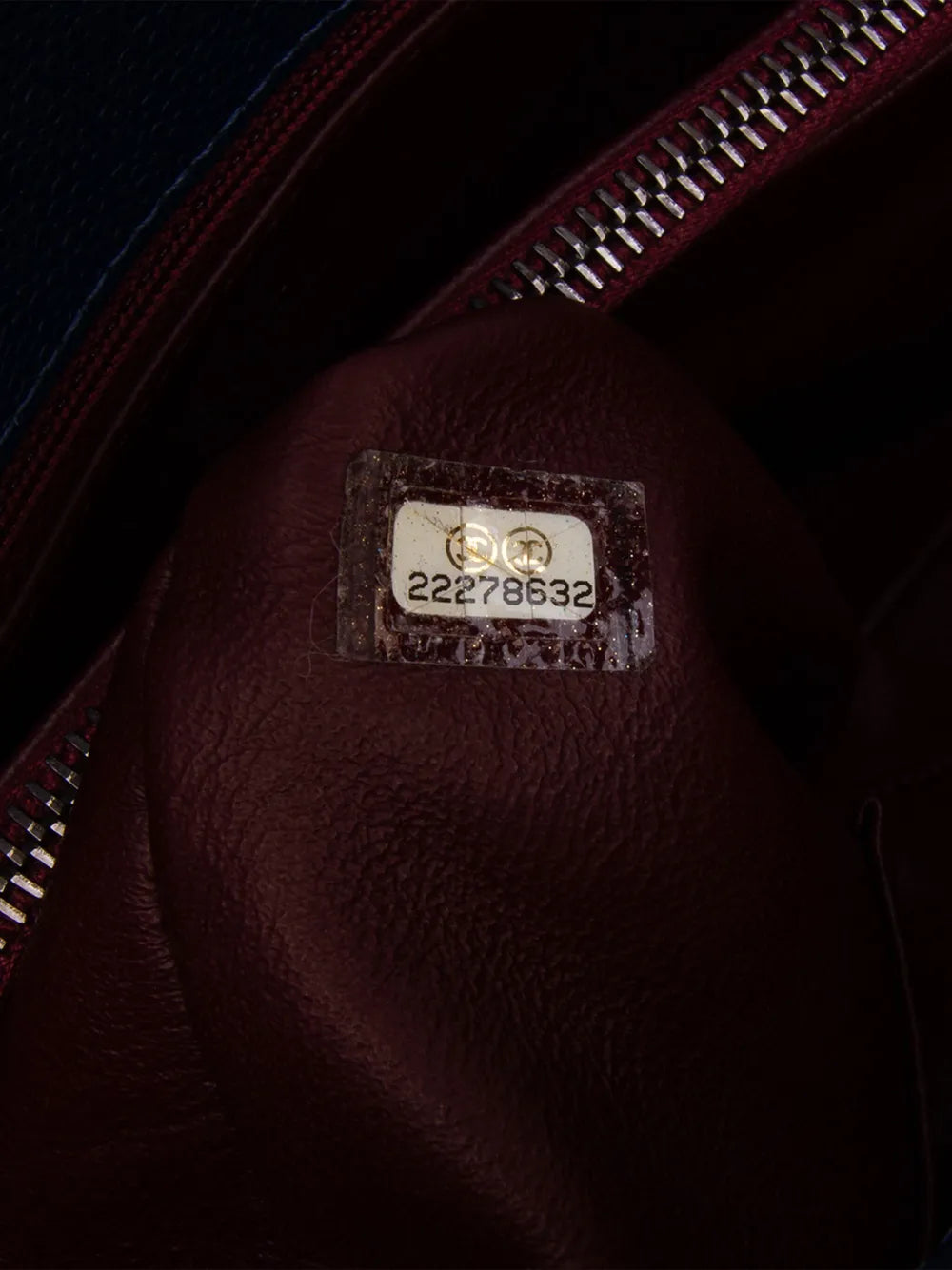 Pre-OwnedCHANEL Pre-Owned2016-2017 Large Caviar and Tweed Coco Break Shopping Tote satchel
