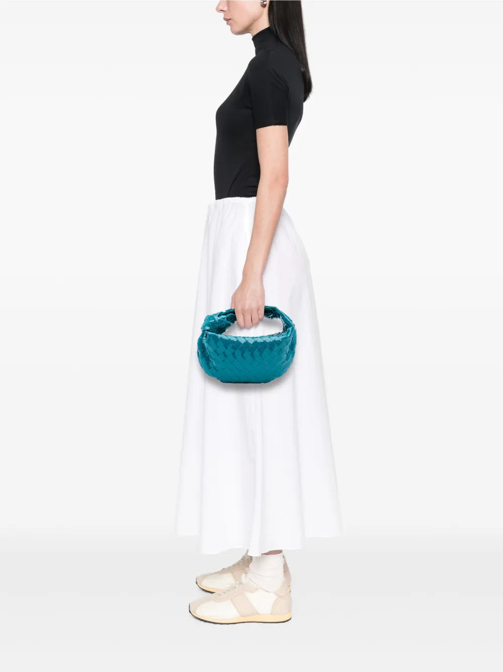 Pre-OwnedBottega Veneta Pre-Owned2012-2025 Mini Patent Intrecciato Jodie hobo bag