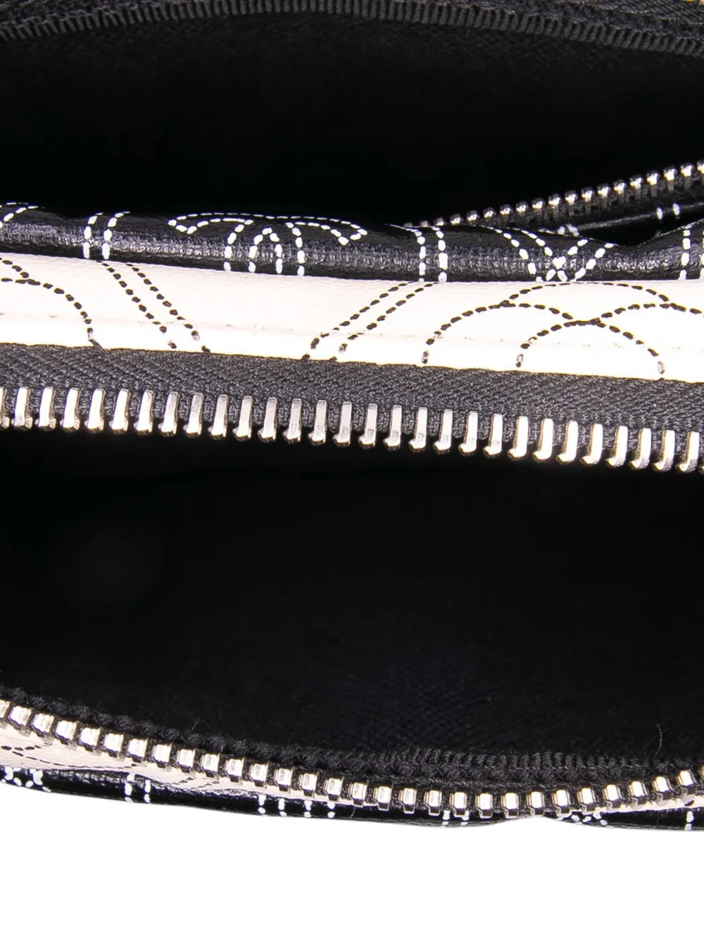 Pre-OwnedCHANEL Pre-Owned2018 Coated Canvas Camellia Logo Camera Bag crossbody bag