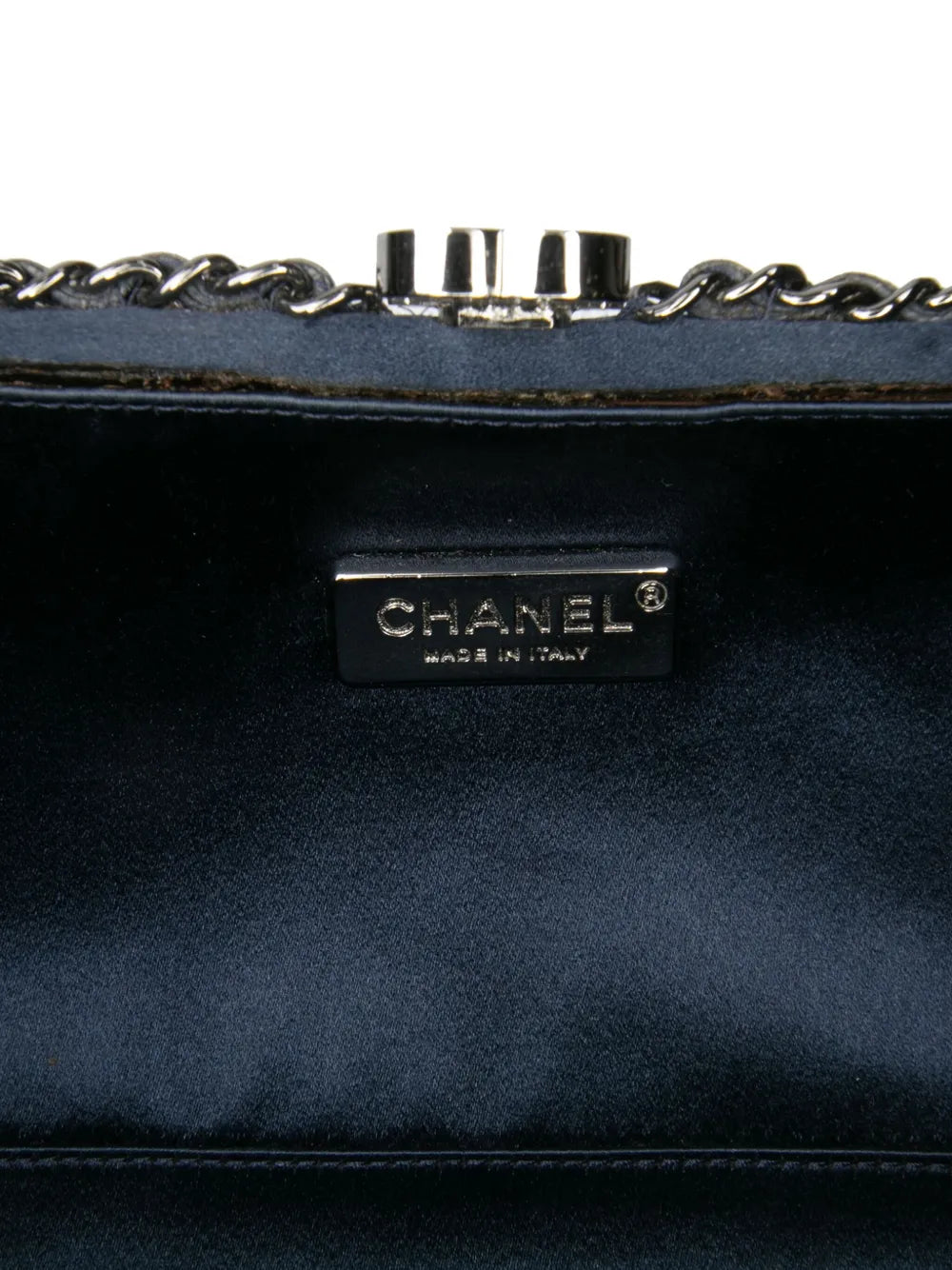 Pre-OwnedCHANEL Pre-Owned2012 Quilted Satin Chain Around Clutch crossbody bag