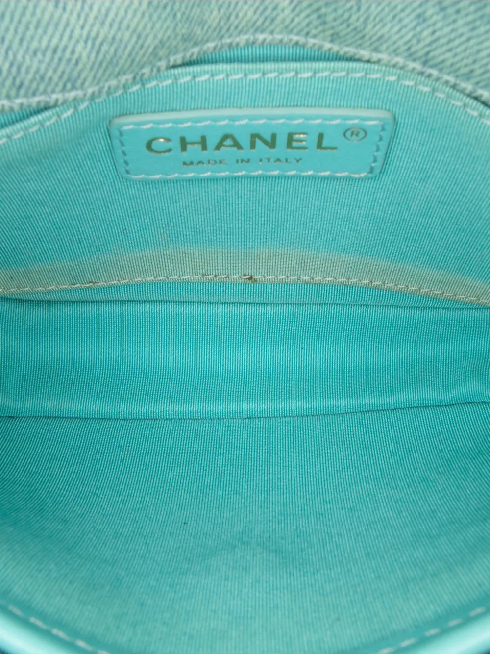 Pre-OwnedCHANEL Pre-Owned2021 Mini CC Quilted Denim Messenger Flap crossbody bag