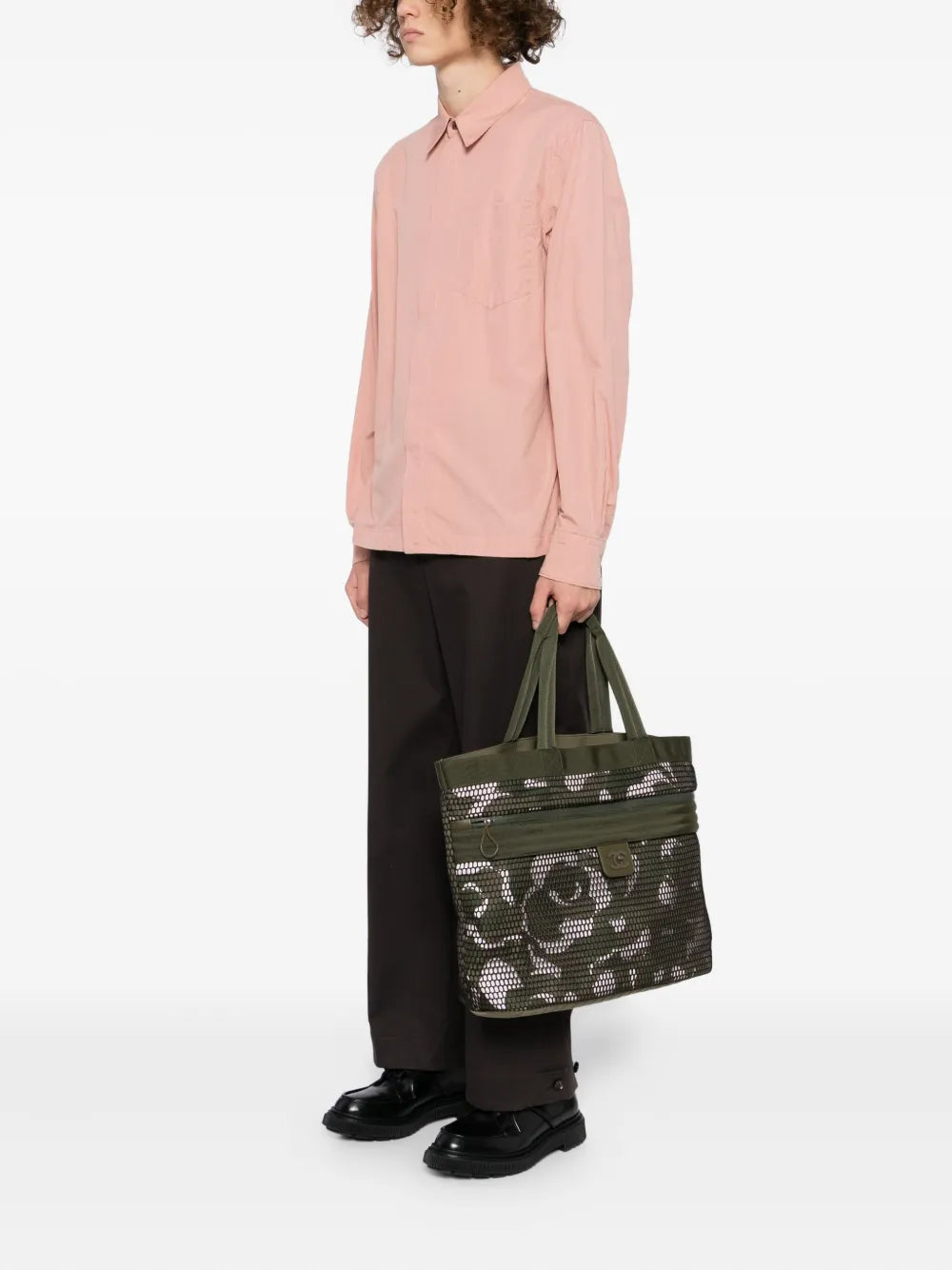 Pre-OwnedCHANEL Pre-OwnedSporty Gym Mesh Nylon Dark Green Tote