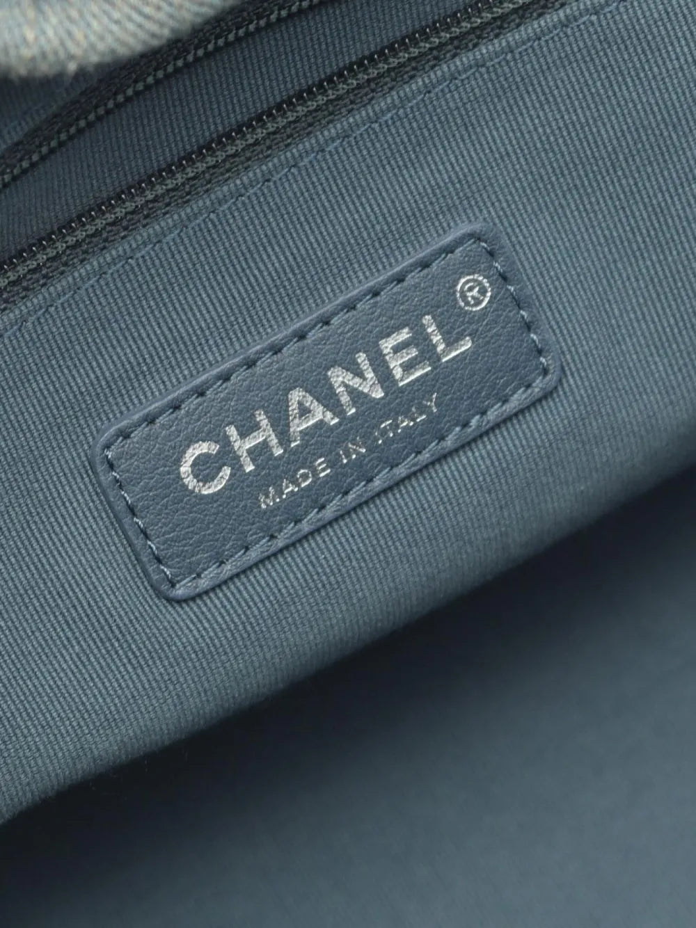 Pre-OwnedCHANEL Pre-Owned2021s small Deauville shoulder bag