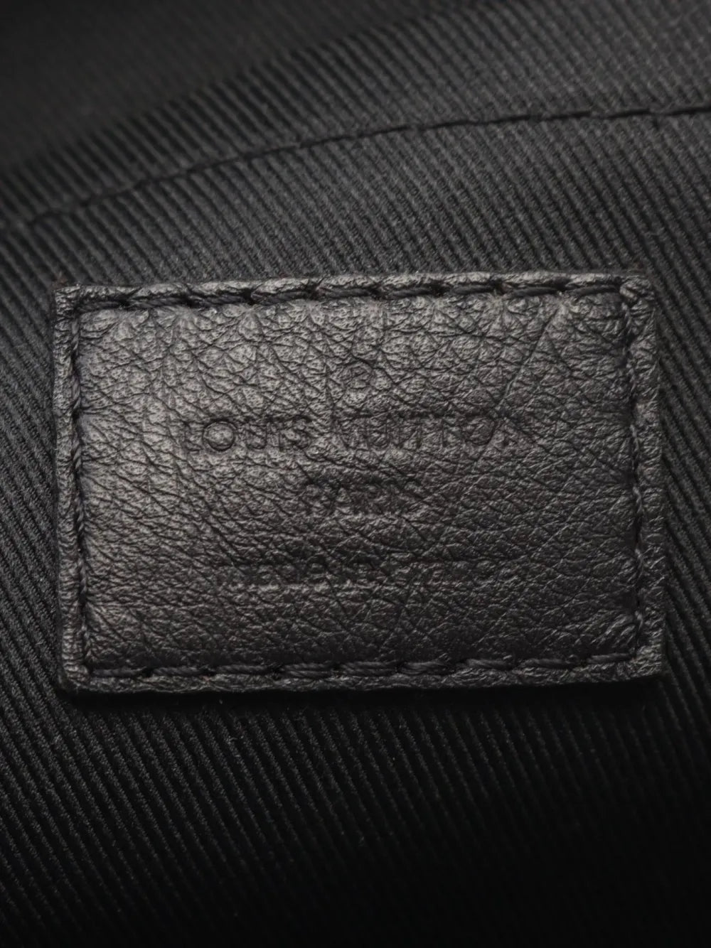 Pre-OwnedLouis Vuitton Pre-Owned2016 mini Palm Springs monogram backpack